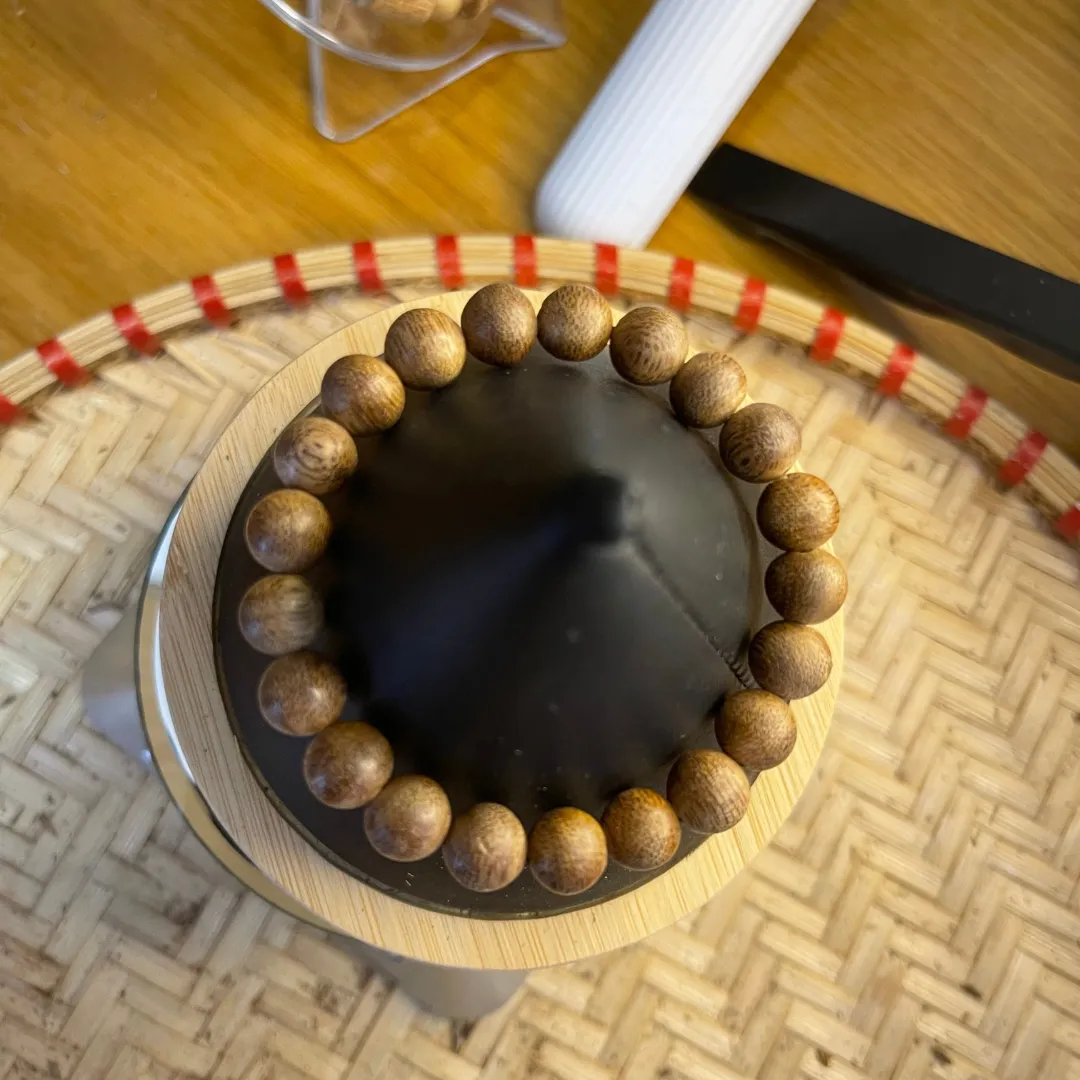 Natural Vietnamese Agarwood Bracelet – 9mm Pearl Beads from Khanh Hoa (Kien Toc Oud)&nbsp;